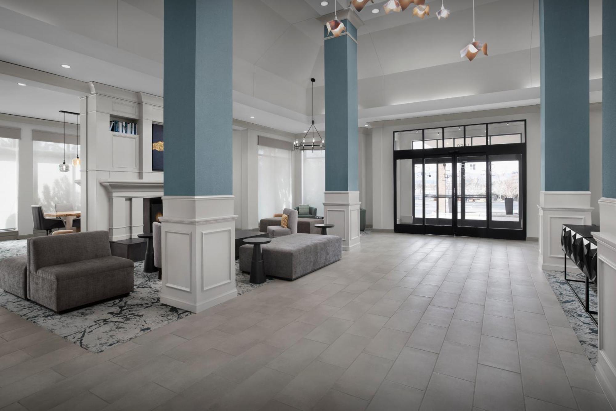 Hilton Garden Denver Hotel 3*
