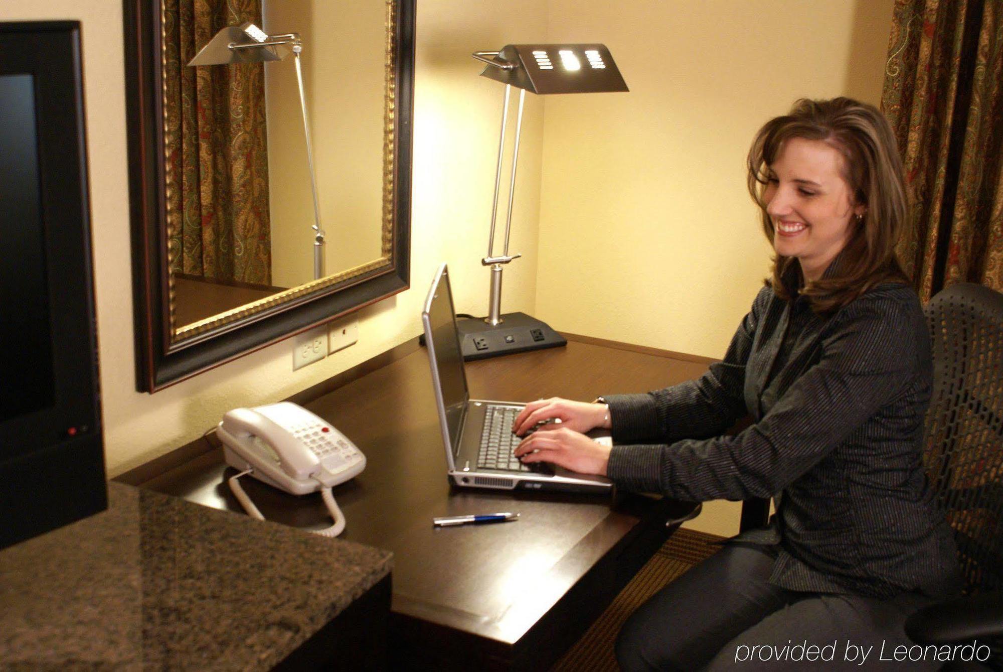 Hilton Garden Denver